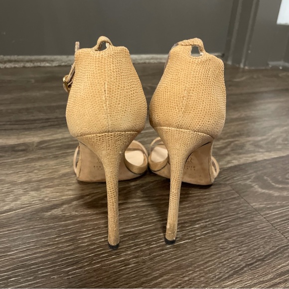 Stuart Weitzman Textured Snake Print Sandal Heels Beige - Picture 8 of 10